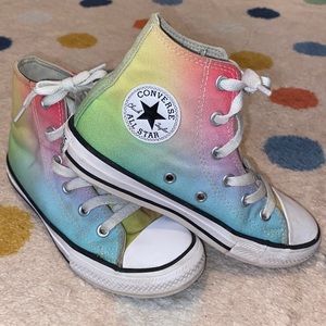Girl Converse High Tops